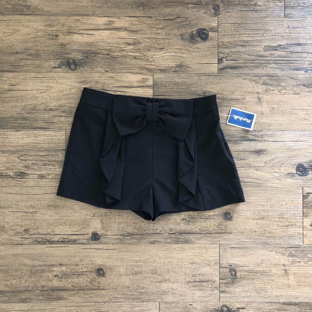 Bow shorts